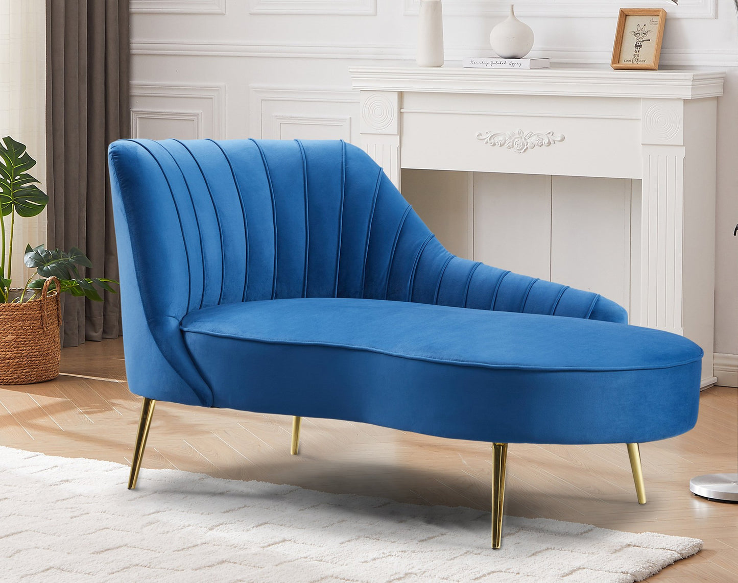 Halton Velvet Chaise Longue