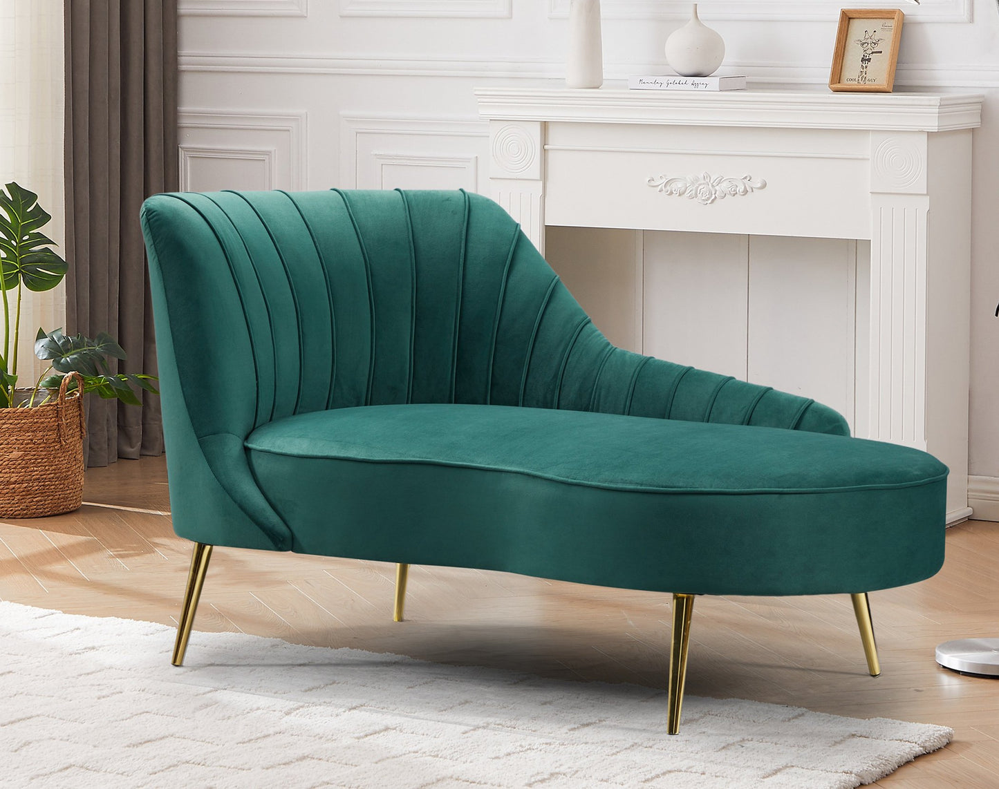 Halton Velvet Chaise Longue