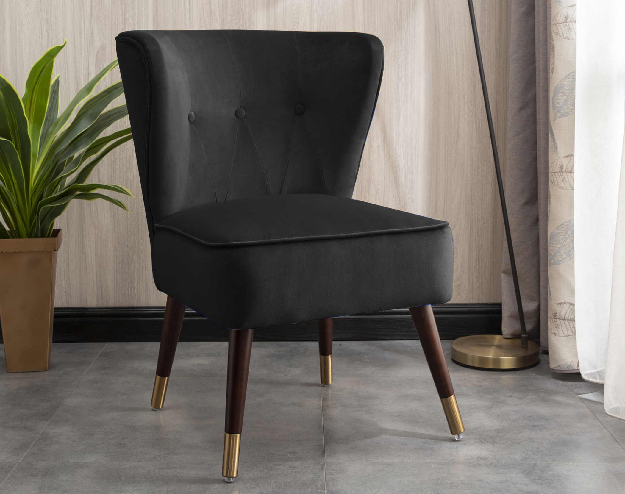 black feature chair